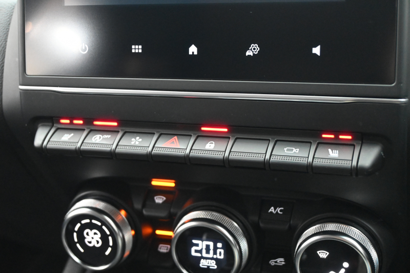 ルノー キャプチャー ｲﾝﾃﾝｽ ﾃｯｸﾊﾟｯｸ　Pｽﾀ ACC ECO ｱｸﾃｨﾌﾞﾌﾞﾚｰｷ 黒革 ﾋｰﾀｰ BTｵｰﾃﾞｨｵ Carplay 純正18ｲﾝﾁAW ﾌﾞﾗｲﾝﾄﾞｽﾎﾟｯﾄﾓﾆﾀｰ LEDﾗｲﾄ 　2年保証付