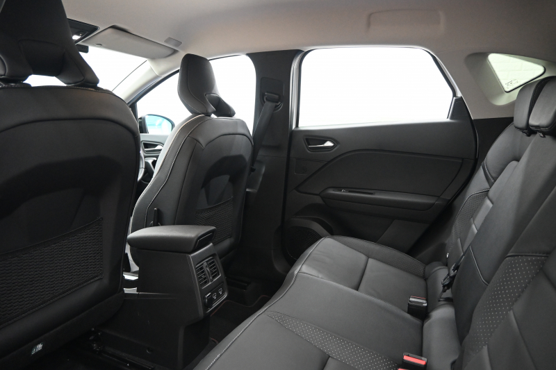 ルノー キャプチャー ｲﾝﾃﾝｽ ﾃｯｸﾊﾟｯｸ　Pｽﾀ ACC ECO ｱｸﾃｨﾌﾞﾌﾞﾚｰｷ 黒革 ﾋｰﾀｰ BTｵｰﾃﾞｨｵ Carplay 純正18ｲﾝﾁAW ﾌﾞﾗｲﾝﾄﾞｽﾎﾟｯﾄﾓﾆﾀｰ LEDﾗｲﾄ 　2年保証付