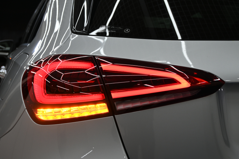 メルセデスベンツ Aクラス A220d ﾚｰﾀﾞｰｾｰﾌﾃｨPKG　1ｵﾅ Pｽﾀ ECO ACC ﾊｰﾌﾚｻﾞｰ ｼｰﾄﾋｰﾀｰ HDDﾅﾋﾞTV Carplay BTｵｰﾃﾞｨｵ  純正16ｲﾝﾁAW Meｺﾈｸﾄ　2年保証付