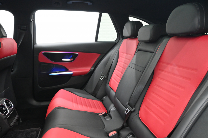 メルセデスベンツ Cクラス C220dｽﾃｰｼｮﾝﾜｺﾞﾝAVG AMGﾗｲﾝ ﾚｻﾞｰEXｸﾙ&ﾍﾞｰｼｯｸP RSP　1ｵﾅ 赤×黒革ﾊﾟﾉﾗﾏR HDDﾅﾋﾞTV Carplay AMGｴｱﾛ&18ｲﾝﾁAW 新車保証継承可