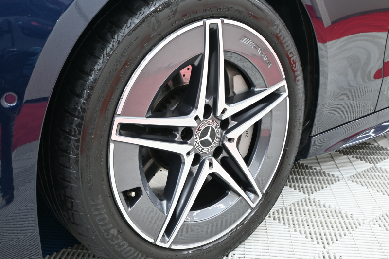 メルセデスベンツ Cクラス C220d AVG AMGﾗｲﾝ ﾚｻﾞｰEXｸﾙ&ﾍﾞｰｼｯｸP ﾚｰﾀﾞｰP　ACC Pｽﾀ ECO  黒革 ﾊﾟﾉﾗﾏR HDDﾅﾋﾞTV 360ｶﾒﾗ Carplay AMGｴｱﾛ&18ｲﾝﾁAW LED　新車保証付