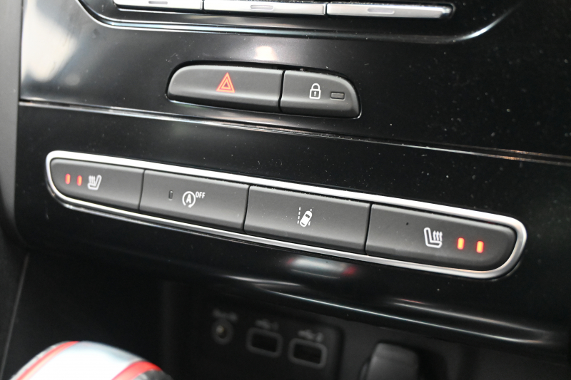 ルノー メガーヌ ﾙﾉｰｽﾎﾟｰﾙ　1ｵｰﾅｰ ACC Pｽﾀ ｱｸﾃｨﾌﾞｴﾏｰｼﾞｪﾝｼｰﾌﾞﾚｰｷ ｱﾙｶﾝﾀﾗｽﾎﾟｰﾂﾄｼｰﾄ 純正ﾃﾞｨｽﾌﾟﾚｲｵｰﾃﾞｨｵ Carplay Bｶﾒﾗ RSﾓｰﾄﾞ 純正19ｲﾝﾁAW　2年保証付