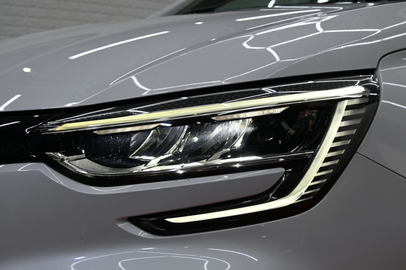 ルノー メガーヌ ﾙﾉｰｽﾎﾟｰﾙ　1ｵｰﾅｰ ACC Pｽﾀ ｱｸﾃｨﾌﾞｴﾏｰｼﾞｪﾝｼｰﾌﾞﾚｰｷ ｱﾙｶﾝﾀﾗｽﾎﾟｰﾂﾄｼｰﾄ 純正ﾃﾞｨｽﾌﾟﾚｲｵｰﾃﾞｨｵ Carplay Bｶﾒﾗ RSﾓｰﾄﾞ 純正19ｲﾝﾁAW　2年保証付