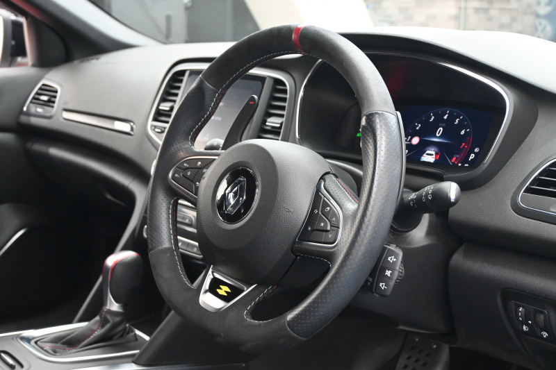 ルノー メガーヌ ﾙﾉｰｽﾎﾟｰﾙ　1ｵｰﾅｰ ACC Pｽﾀ ｱｸﾃｨﾌﾞｴﾏｰｼﾞｪﾝｼｰﾌﾞﾚｰｷ ｱﾙｶﾝﾀﾗｽﾎﾟｰﾂﾄｼｰﾄ 純正ﾃﾞｨｽﾌﾟﾚｲｵｰﾃﾞｨｵ Carplay Bｶﾒﾗ RSﾓｰﾄﾞ 純正19ｲﾝﾁAW　2年保証付