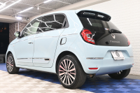 ルノー トゥインゴ ｲﾝﾃﾝｽ　1ｵﾅ ECO機能 ｸﾙｺﾝ LDW 黒×白ﾚｻﾞｰ調×ﾌｧﾌﾞﾘｯｸｼｰﾄ 純正ﾀｯﾁｽｸﾘｰﾝ Carplay Bｶﾒﾗ 16ｲﾝﾁｱﾛｲﾎｲｰﾙ ﾌﾞﾗﾝｲﾝﾃﾘｱ　2年保証付