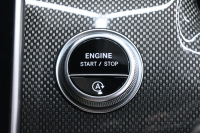 メルセデスベンツ Cクラス C200AVG AMGﾗｲﾝ&ﾍﾞｰｼｯｸP ﾚｰﾀﾞｰｾｰﾌﾃｨP 1ｵﾅ ﾊｰﾌ革 純正HDDﾅﾋﾞ Carplay BTｵｰﾃﾞｨｵ&TEL ﾜｲﾔﾚｽ充電器 ｱﾝﾋﾞｴﾝﾄﾗｲﾄ AMGｴｱﾛ&18ｲﾝﾁAW　新車保証付