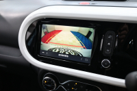 ルノー トゥインゴ ｲﾝﾃﾝｽ ｷｬﾝﾊﾞｽﾄｯﾌﾟ　 1ｵﾅ ﾚｻﾞｰ調×ﾌｧﾌﾞﾘｯｸｼｰﾄ ｼｰﾄﾋｰﾀｰ 純正ﾀｯﾁﾓﾆﾀｰ Bｶﾒﾗ Carplay 純正16ｲﾝﾁAW ﾛｰﾀﾞｳﾝ　2年保証付