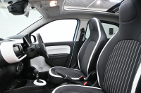 ルノー トゥインゴ ｲﾝﾃﾝｽ ｷｬﾝﾊﾞｽﾄｯﾌﾟ　 1ｵﾅ ﾚｻﾞｰ調×ﾌｧﾌﾞﾘｯｸｼｰﾄ ｼｰﾄﾋｰﾀｰ 純正ﾀｯﾁﾓﾆﾀｰ Bｶﾒﾗ Carplay 純正16ｲﾝﾁAW ﾛｰﾀﾞｳﾝ　2年保証付