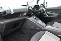 シトロエン ベルランゴ ﾏｯｸｽ BlueHDi XTR Pack　特別仕様車 ACC Pｽﾀ 専用ｼｰﾄ&ｲﾝﾃﾘｱ BSM  ﾊﾟﾉﾗﾏR 純正SDﾅﾋﾞ Carplay ｱﾝﾋﾞｴﾝｽﾗｲﾄ 専用ｴｸｽﾃﾘｱ&専用17ｲﾝﾁAW　2年保証付