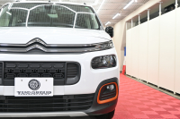 シトロエン ベルランゴ ﾏｯｸｽ BlueHDi XTR Pack　特別仕様車 ACC Pｽﾀ 専用ｼｰﾄ&ｲﾝﾃﾘｱ BSM  ﾊﾟﾉﾗﾏR 純正SDﾅﾋﾞ Carplay ｱﾝﾋﾞｴﾝｽﾗｲﾄ 専用ｴｸｽﾃﾘｱ&専用17ｲﾝﾁAW　2年保証付