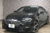 BMW 2シリーズ 218dｸﾞﾗﾝｸｰﾍﾟ Mｽﾎﾟｰﾂ ﾌﾟﾗｽﾊﾟｯｹｰｼﾞ　ｺﾝﾌｫA 黒革 ﾊﾟﾉﾗﾏｻﾝﾙｰﾌ iDriveﾅﾋﾞ Bｶﾒﾗ HiFiｽﾋﾟｰｶｰ LEDﾍｯﾄﾞﾗｲﾄ　新車保証