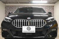 BMW 2シリーズ 218dｸﾞﾗﾝｸｰﾍﾟ Mｽﾎﾟｰﾂ ﾌﾟﾗｽﾊﾟｯｹｰｼﾞ　ｺﾝﾌｫA 黒革 ﾊﾟﾉﾗﾏｻﾝﾙｰﾌ iDriveﾅﾋﾞ Bｶﾒﾗ HiFiｽﾋﾟｰｶｰ LEDﾍｯﾄﾞﾗｲﾄ　新車保証