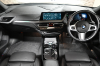 BMW 2シリーズ 218dｸﾞﾗﾝｸｰﾍﾟ Mｽﾎﾟｰﾂ ﾌﾟﾗｽﾊﾟｯｹｰｼﾞ　ｺﾝﾌｫA 黒革 ﾊﾟﾉﾗﾏｻﾝﾙｰﾌ iDriveﾅﾋﾞ Bｶﾒﾗ HiFiｽﾋﾟｰｶｰ LEDﾍｯﾄﾞﾗｲﾄ　新車保証