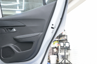 プジョー 2008 GT　ACC Pｽﾀ ECO ﾊｰﾌ革 ﾊﾟﾉﾗﾏSR 純正ﾀｯﾁｽｸﾘｰﾝ Carplay Bｶﾒﾗ 純正17ｲﾝﾁAW ADVｸﾞﾘｯﾌﾟｺﾝﾄﾛｰﾙ LEDﾗｲﾄ　2年保証付