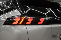 プジョー 2008 GT　ACC Pｽﾀ ECO ﾊｰﾌ革 ﾊﾟﾉﾗﾏSR 純正ﾀｯﾁｽｸﾘｰﾝ Carplay Bｶﾒﾗ 純正17ｲﾝﾁAW ADVｸﾞﾘｯﾌﾟｺﾝﾄﾛｰﾙ LEDﾗｲﾄ　2年保証付