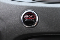 アバルト 595 595ｺﾝﾍﾟﾃｨﾂｨｵｰﾈ　正規D車 左H 5速MT Sabeltｽﾎﾟｰﾂｼｰﾄ(ﾌﾞﾗｳﾝ) Uconnectﾌﾟﾚｰﾔｰ Carplay/AndroidAuto 17ｲﾝﾁAW ﾚｯﾄﾞｷｬﾘﾊﾟｰ ﾚｺｰﾄﾞﾓﾝﾂｧ　2年保証付