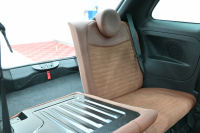 アバルト 595 595ｺﾝﾍﾟﾃｨﾂｨｵｰﾈ　正規D車 左H 5速MT Sabeltｽﾎﾟｰﾂｼｰﾄ(ﾌﾞﾗｳﾝ) Uconnectﾌﾟﾚｰﾔｰ Carplay/AndroidAuto 17ｲﾝﾁAW ﾚｯﾄﾞｷｬﾘﾊﾟｰ ﾚｺｰﾄﾞﾓﾝﾂｧ　2年保証付