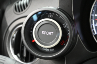 アバルト 595 595ｺﾝﾍﾟﾃｨﾂｨｵｰﾈ　正規D車 左H 5速MT Sabeltｽﾎﾟｰﾂｼｰﾄ(ﾌﾞﾗｳﾝ) Uconnectﾌﾟﾚｰﾔｰ Carplay/AndroidAuto 17ｲﾝﾁAW ﾚｯﾄﾞｷｬﾘﾊﾟｰ ﾚｺｰﾄﾞﾓﾝﾂｧ　2年保証付