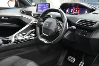 プジョー 5008 GT　後期ﾓﾃﾞﾙ ACC LKA ﾊｰﾌ革 ﾊﾟﾉﾗﾏR 純正ﾅﾋﾞTV ﾘｱﾓﾆﾀｰ Carplay Bｶﾒﾗ 前後ｺｰﾅｰｾﾝｻｰ 純正18ｲﾝﾁAW LEDﾗｲﾄ　2年保証付