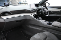 プジョー 5008 GT　後期ﾓﾃﾞﾙ ACC LKA ﾊｰﾌ革 ﾊﾟﾉﾗﾏR 純正ﾅﾋﾞTV ﾘｱﾓﾆﾀｰ Carplay Bｶﾒﾗ 前後ｺｰﾅｰｾﾝｻｰ 純正18ｲﾝﾁAW LEDﾗｲﾄ　2年保証付