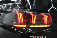 プジョー 5008 GT　後期ﾓﾃﾞﾙ ACC LKA ﾊｰﾌ革 ﾊﾟﾉﾗﾏR 純正ﾅﾋﾞTV ﾘｱﾓﾆﾀｰ Carplay Bｶﾒﾗ 前後ｺｰﾅｰｾﾝｻｰ 純正18ｲﾝﾁAW LEDﾗｲﾄ　2年保証付