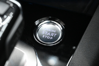 プジョー 5008 GT　後期ﾓﾃﾞﾙ ACC LKA ﾊｰﾌ革 ﾊﾟﾉﾗﾏR 純正ﾅﾋﾞTV ﾘｱﾓﾆﾀｰ Carplay Bｶﾒﾗ 前後ｺｰﾅｰｾﾝｻｰ 純正18ｲﾝﾁAW LEDﾗｲﾄ　2年保証付