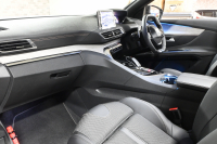 プジョー 3008 3008 GT（未使用車）　☆期間限定掲載☆ 1ｵｰﾅｰ ACC BSM ｺﾝﾋﾞ革 ﾊﾟﾉﾗﾏSR Carplay LEDﾍｯﾄﾞﾗｲﾄ 自動Rｹﾞｰﾄ　新車保証