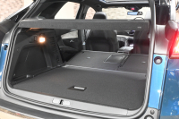 プジョー 3008 3008 GT（未使用車）　☆期間限定掲載☆ 1ｵｰﾅｰ ACC BSM ｺﾝﾋﾞ革 ﾊﾟﾉﾗﾏSR Carplay LEDﾍｯﾄﾞﾗｲﾄ 自動Rｹﾞｰﾄ　新車保証