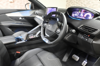 プジョー 3008 3008 GT（未使用車）　☆期間限定掲載☆ 1ｵｰﾅｰ ACC BSM ｺﾝﾋﾞ革 ﾊﾟﾉﾗﾏSR Carplay LEDﾍｯﾄﾞﾗｲﾄ 自動Rｹﾞｰﾄ　新車保証