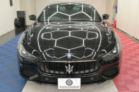 マセラティ ギブリ S ｸﾞﾗﾝｽﾎﾟｰﾂ ﾈﾘｯｼﾓPKG　ACC BSM 黒革 8.4ｲﾝﾁMTC+ TV CarPlay 360ｶﾒﾗ ｳﾗｰﾉ20ｲﾝﾁAW ﾊﾟﾄﾞﾙｼﾌﾄ harman/kardon　2年保証付