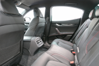 マセラティ ギブリ S ｸﾞﾗﾝｽﾎﾟｰﾂ ﾈﾘｯｼﾓPKG　ACC BSM 黒革 8.4ｲﾝﾁMTC+ TV CarPlay 360ｶﾒﾗ ｳﾗｰﾉ20ｲﾝﾁAW ﾊﾟﾄﾞﾙｼﾌﾄ harman/kardon　2年保証付