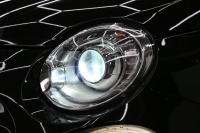 アバルト 595 ｺﾝﾍﾟﾃｨﾂｨｵｰﾈ　正規D車 左H 5速MT Sabeltｽﾎﾟｰﾂｼｰﾄ Uconnectﾌﾟﾚｰﾔｰ Carplay/AndroidAuto 17ｲﾝﾁAW ﾚｯﾄﾞｷｬﾘﾊﾟｰ ﾚｺｰﾄﾞﾓﾝﾂｧ　2年保証付