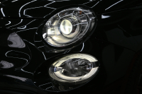 アバルト 595 ｺﾝﾍﾟﾃｨﾂｨｵｰﾈ　正規D車 左H 5速MT Sabeltｽﾎﾟｰﾂｼｰﾄ Uconnectﾌﾟﾚｰﾔｰ Carplay/AndroidAuto 17ｲﾝﾁAW ﾚｯﾄﾞｷｬﾘﾊﾟｰ ﾚｺｰﾄﾞﾓﾝﾂｧ　2年保証付