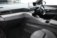 プジョー 3008 GT PLUG-IN HYBRID 4　1ｵｰﾅｰ 後期ﾓﾃﾞﾙ ACC LKA ﾊｰﾌ革 ﾊﾟﾉﾗﾏR 純正ﾅﾋﾞTV ﾘｱﾓﾆﾀｰ CarPlay ﾊﾟﾉﾗﾏﾋﾞｭｰｶﾒﾗ 前後ｺｰﾅｰｾﾝｻｰ 純正18ｲﾝﾁAW LEDﾗｲﾄ　新車保証継承可