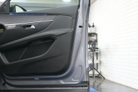 プジョー 5008 GTﾗｲﾝ ﾌﾞﾙｰHDI　ACC Pｽﾀ ECO BSM ﾊｰﾌﾚｻﾞｰ ﾏｯｻｰｼﾞ機能 純正ﾀｯﾁｽｸﾘｰﾝ ﾌﾙｾｸﾞ Carplay BTｵｰﾃﾞｨｵ&TEL 純正18ｲﾝﾁAW　2年保証付