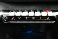 プジョー 5008 GTﾗｲﾝ ﾌﾞﾙｰHDI　ACC Pｽﾀ ECO BSM ﾊｰﾌﾚｻﾞｰ ﾏｯｻｰｼﾞ機能 純正ﾀｯﾁｽｸﾘｰﾝ ﾌﾙｾｸﾞ Carplay BTｵｰﾃﾞｨｵ&TEL 純正18ｲﾝﾁAW　2年保証付