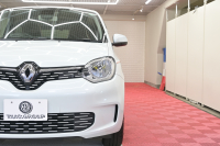 ルノー トゥインゴ ﾊﾞｲﾌﾞｽ　特別仕様車 1ｵｰﾅｰ ECO機能 ｸﾙｺﾝ 専用ﾚｻﾞｰ調×ﾌｧﾌﾞﾘｯｸｼｰﾄ ｼｰﾄﾋｰﾀｰ 純正ﾀｯﾁｽｸﾘｰﾝ CarPlay Bｶﾒﾗ 16ｲﾝﾁｱﾛｲﾎｲｰﾙ ｵﾚﾝｼﾞ内装ﾄﾘﾑ　2年保証付