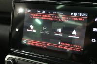 シトロエン C3 ｴｱｸﾛｽSUV ｼｬｲﾝﾊﾟｯｹｰｼﾞ　ﾌｧﾌﾞﾘｯｸｼｰﾄ ﾊﾟﾉﾗﾏSR ｸﾙｺﾝ 純正7ｲﾝﾁﾀｯﾁｽｸﾘｰﾝ CarPlay Bｶﾒﾗ 純正17ｲﾝﾁAW LEDﾗｲﾄ ｱｸﾃｨﾌﾞｾｰﾌﾃｨﾌﾞﾚｰｷ　2年保証付