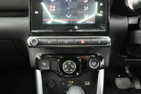 シトロエン C3 ｴｱｸﾛｽSUV ｼｬｲﾝﾊﾟｯｹｰｼﾞ　ﾌｧﾌﾞﾘｯｸｼｰﾄ ﾊﾟﾉﾗﾏSR ｸﾙｺﾝ 純正7ｲﾝﾁﾀｯﾁｽｸﾘｰﾝ CarPlay Bｶﾒﾗ 純正17ｲﾝﾁAW LEDﾗｲﾄ ｱｸﾃｨﾌﾞｾｰﾌﾃｨﾌﾞﾚｰｷ　2年保証付