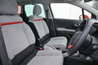 シトロエン C3 ｴｱｸﾛｽSUV ｼｬｲﾝﾊﾟｯｹｰｼﾞ　ﾌｧﾌﾞﾘｯｸｼｰﾄ ﾊﾟﾉﾗﾏSR ｸﾙｺﾝ 純正7ｲﾝﾁﾀｯﾁｽｸﾘｰﾝ CarPlay Bｶﾒﾗ 純正17ｲﾝﾁAW LEDﾗｲﾄ ｱｸﾃｨﾌﾞｾｰﾌﾃｨﾌﾞﾚｰｷ　2年保証付