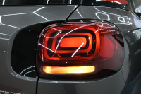 シトロエン C3 ｴｱｸﾛｽSUV ｼｬｲﾝﾊﾟｯｹｰｼﾞ　ﾌｧﾌﾞﾘｯｸｼｰﾄ ﾊﾟﾉﾗﾏSR ｸﾙｺﾝ 純正7ｲﾝﾁﾀｯﾁｽｸﾘｰﾝ CarPlay Bｶﾒﾗ 純正17ｲﾝﾁAW LEDﾗｲﾄ ｱｸﾃｨﾌﾞｾｰﾌﾃｨﾌﾞﾚｰｷ　2年保証付