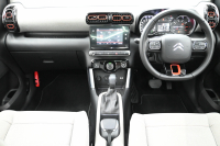 シトロエン C3 ｴｱｸﾛｽSUV ｼｬｲﾝﾊﾟｯｹｰｼﾞ　ﾌｧﾌﾞﾘｯｸｼｰﾄ ﾊﾟﾉﾗﾏSR ｸﾙｺﾝ 純正7ｲﾝﾁﾀｯﾁｽｸﾘｰﾝ CarPlay Bｶﾒﾗ 純正17ｲﾝﾁAW LEDﾗｲﾄ ｱｸﾃｨﾌﾞｾｰﾌﾃｨﾌﾞﾚｰｷ　2年保証付