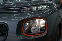 シトロエン C3 ｴｱｸﾛｽSUV ｼｬｲﾝﾊﾟｯｹｰｼﾞ　ﾌｧﾌﾞﾘｯｸｼｰﾄ ﾊﾟﾉﾗﾏSR ｸﾙｺﾝ 純正7ｲﾝﾁﾀｯﾁｽｸﾘｰﾝ CarPlay Bｶﾒﾗ 純正17ｲﾝﾁAW LEDﾗｲﾄ ｱｸﾃｨﾌﾞｾｰﾌﾃｨﾌﾞﾚｰｷ　2年保証付