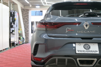 ルノー メガーヌ RSﾄﾛﾌｨｰ　1ｵﾅ RECARO製ﾌﾛﾝﾄﾊﾞｹｯﾄｼｰﾄ 純正ﾀｯﾁｽｸﾘｰﾝ Bluetoothｵｰﾃﾞｨｵ CarPlay Bｶﾒﾗ 前後PTS 19ｲﾝﾁ鍛造AW ﾌﾞﾚﾝﾎﾞ製ﾚｯﾄﾞｷｬﾘﾊﾟｰ LEDﾍｯﾄﾞﾗｲﾄ　2年保証付