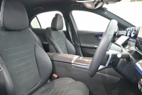 メルセデスベンツ Cクラス C220d AVG ﾍﾞｰｼｯｸ&ﾚｰﾀﾞｰｾｰﾌﾃｨP　ACC ﾘｱｱｸｽﾙ Pｽﾀ ECO  ﾊｰﾌ革 HDDﾅﾋﾞTV 360ｶﾒﾗ Carplay AMGｴｱﾛ&18ｲﾝﾁAW LEDﾗｲﾄ　2年保証付