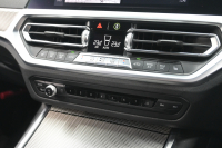 BMW 3シリーズ 320i Mｽﾎﾟｰﾂ ｺﾝﾌｫｰﾄP　ACC ﾌﾞﾗｯｸﾊｰﾌﾚｻﾞｰ 純正HDDﾅﾋﾞ Carplay Bｶﾒﾗ Mｴｱﾛ&19ｲﾝﾁAW 自動ﾄﾗﾝｸ ﾜｲﾔﾚｽﾁｬｰｼﾞ　2年保証付