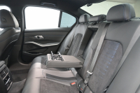 BMW 3シリーズ 320i Mｽﾎﾟｰﾂ ｺﾝﾌｫｰﾄP　ACC ﾌﾞﾗｯｸﾊｰﾌﾚｻﾞｰ 純正HDDﾅﾋﾞ Carplay Bｶﾒﾗ Mｴｱﾛ&19ｲﾝﾁAW 自動ﾄﾗﾝｸ ﾜｲﾔﾚｽﾁｬｰｼﾞ　2年保証付