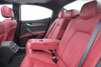 マセラティ ギブリ 3.0　ﾌﾙﾅﾁｭﾗﾙﾚｻﾞｰ赤革 ｻﾝﾙｰﾌ 赤×黒ﾚｻﾞｰｲﾝﾃﾘｱ ﾗﾃﾞｨｶｳｯﾄﾞｲﾝﾃﾘｱ 純正ﾅﾋﾞTV Bｶﾒﾗ 本革ｽﾃｱ ﾌﾟﾛﾃｵ19AW ｼﾌﾄﾊﾟﾄﾞﾙ　2年保証付