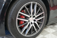 マセラティ ギブリ 3.0　ﾌﾙﾅﾁｭﾗﾙﾚｻﾞｰ赤革 ｻﾝﾙｰﾌ 赤×黒ﾚｻﾞｰｲﾝﾃﾘｱ ﾗﾃﾞｨｶｳｯﾄﾞｲﾝﾃﾘｱ 純正ﾅﾋﾞTV Bｶﾒﾗ 本革ｽﾃｱ ﾌﾟﾛﾃｵ19AW ｼﾌﾄﾊﾟﾄﾞﾙ　2年保証付