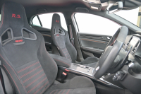 ルノー メガーヌ RSﾄﾛﾌｨｰ　RECARO製ﾌﾛﾝﾄﾊﾞｹｯﾄｼｰﾄ 純正ﾀｯﾁｽｸﾘｰﾝ Bluetoothｵｰﾃﾞｨｵ CarPlay Bｶﾒﾗ 前後PTS 19ｲﾝﾁ鍛造AW ﾌﾞﾚﾝﾎﾞ製ﾚｯﾄﾞｷｬﾘﾊﾟｰ LEDﾍｯﾄﾞﾗｲﾄ　2年保証付